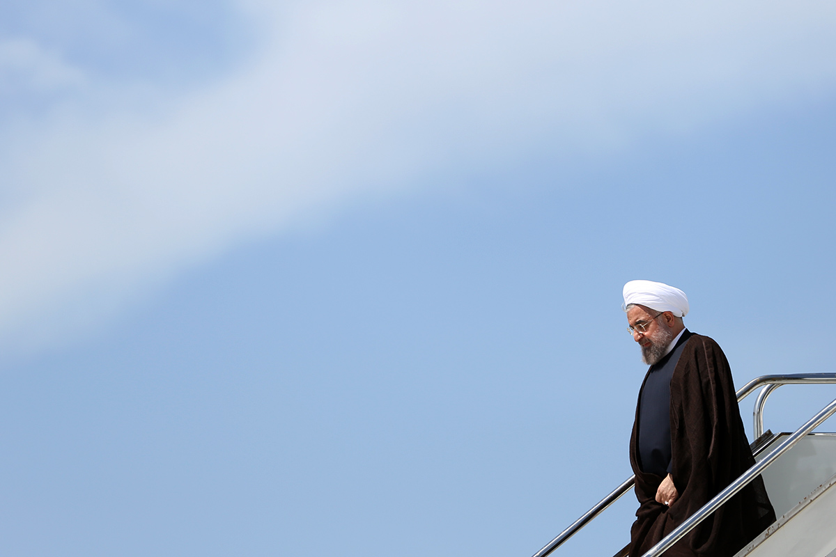 (تصاویر) ورود روحانی به ونزوئلا و دیدار با مادورو
