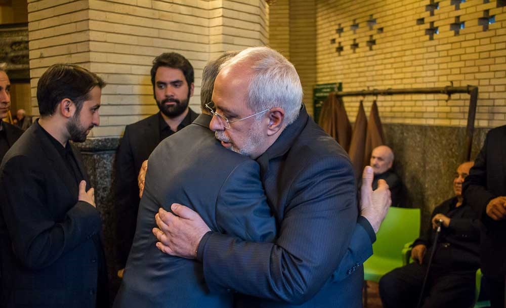 (تصاویر) مراسم ترحیمی با حضور ظریف و دولتمردان (تصاویر) مراسم ترحیمی با حضور ظریف و دولتمردان