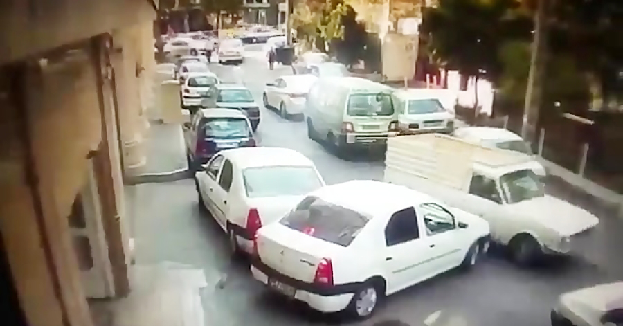 وانتِ دیوانه تنها نیست!/وانتیِ درون ما کی دیوانه میشود؟/ وانتِ دیوانه تنها نیست!/وانتیِ درون ما کی دیوانه میشود؟/