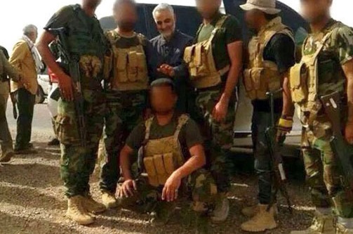 خطر شناسایی همراهان سردار سلیمانی در تصاویر تار شده (در حال تکمیل) خطر شناسایی همراهان سردار سلیمانی در تصاویر تار شده (در حال تکمیل)