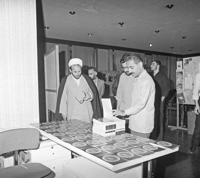 (تصاویر) آلبوم قدیمی از مرحوم شجونی