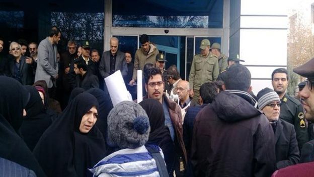 مشهد را نجات دهید! مشهد را نجات دهید!