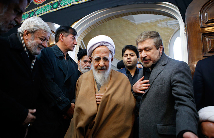 (تصاویر) مراسم تشییع آیتالله موسوی اردبیلی (تصاویر) مراسم تشییع آیتالله موسوی اردبیلی