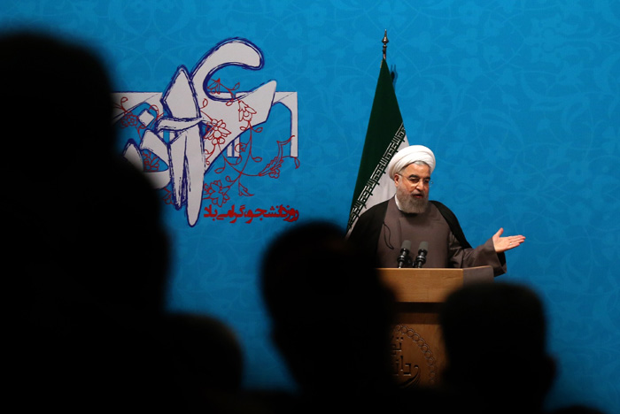 (تصاویر) روحانی در دانشگاه تهران (تصاویر) روحانی در دانشگاه تهران