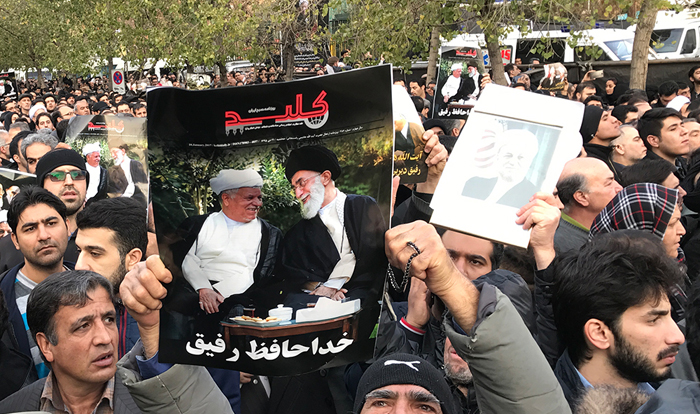 (تصاویر) آغاز مراسم تشییع پیکر هاشمی (تصاویر) آغاز مراسم تشییع پیکر هاشمی