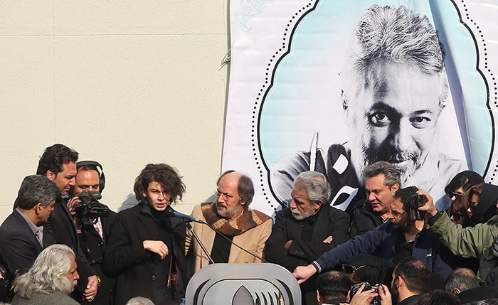 (تصاویر) فرزندان جوهرچی در مراسم تشییع