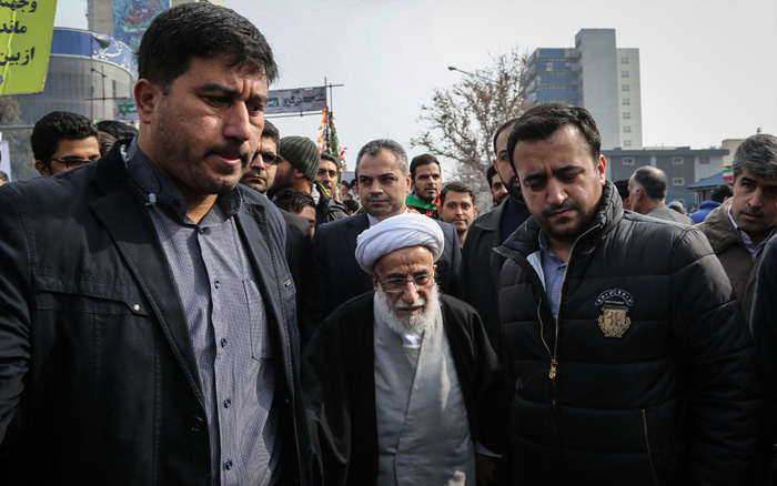 (تصاویر) مقامات و شخصیتها در راهپیمایی 22 بهمن (تصاویر) مقامات و شخصیتها در راهپیمایی 22 بهمن