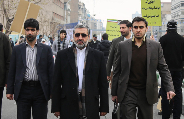 (تصاویر) مقامات و شخصیتها در راهپیمایی 22 بهمن (تصاویر) مقامات و شخصیتها در راهپیمایی 22 بهمن