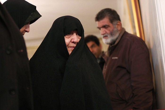 (تصاویر) فراکسیون امید در بیت آیتالله هاشمی (تصاویر) فراکسیون امید در بیت آیتالله هاشمی
