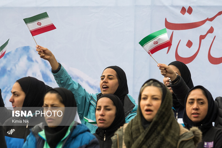 (تصاویر) روز جهانی فوتبال زنان در تهران