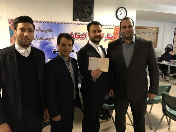 پسر وزیر ورزش هم وارد سیاست شد پسر وزیر ورزش هم وارد سیاست شد