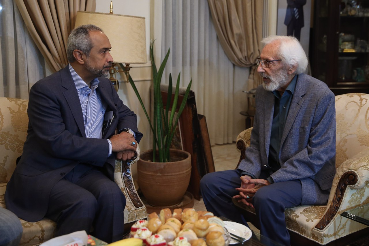 دیدار رئیس دفتر رئیس جمهور با جمشید مشایخی دیدار رئیس دفتر رئیس جمهور با جمشید مشایخی