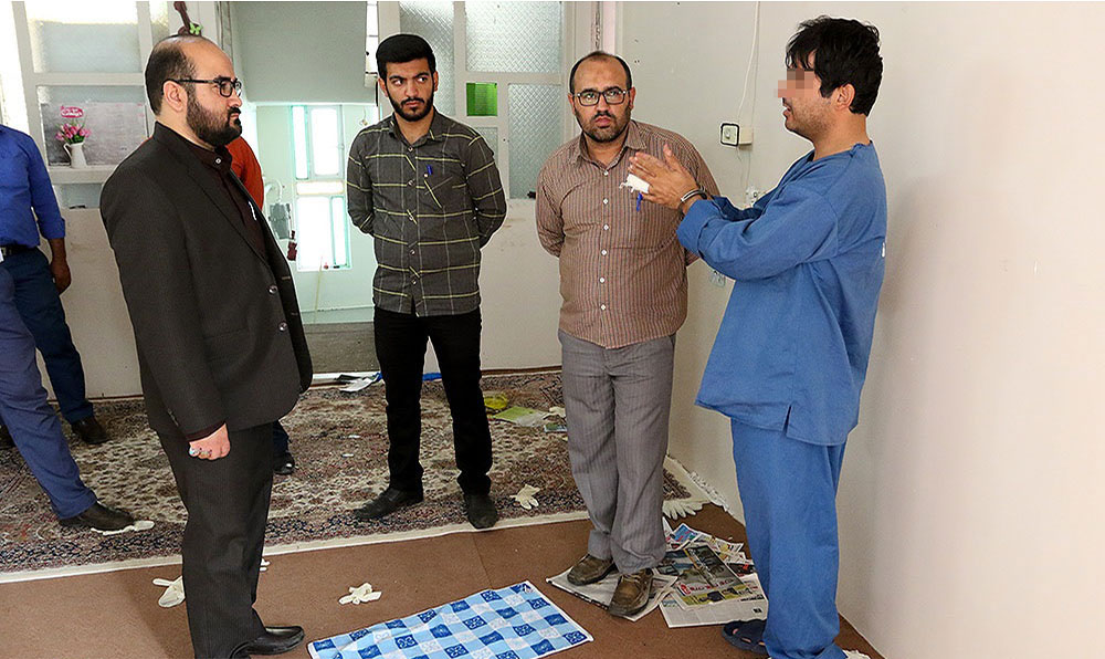 (تصاویر) بازسازی صحنه قتل در قم (تصاویر) بازسازی صحنه قتل در قم