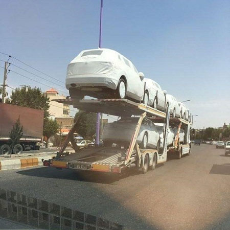 (تصاویر) ورود محموله‌ی فولکس تیگوآن 2017 به ایران