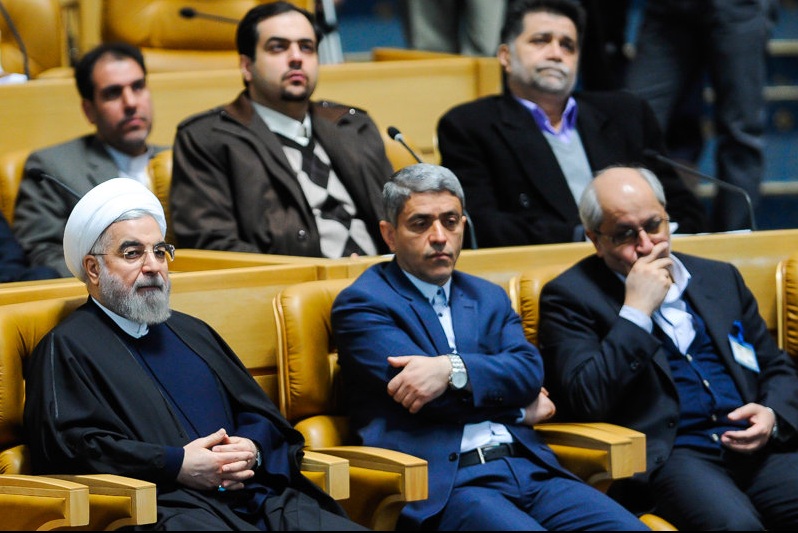 تیم اقتصادی روحانی باید چه خصوصیاتی داشته باشد
