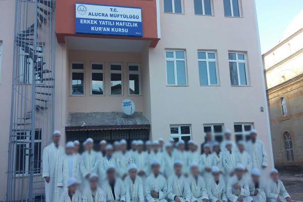 صدرو حکم متجاوز به پسران قرآن آموز ترکیه صدرو حکم متجاوز به پسران قرآن آموز ترکیه