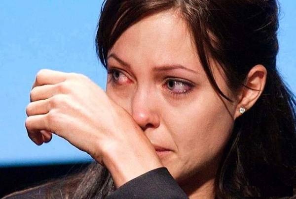 آنجلینا جولی از نمای نزدیک! آنجلینا جولی از نمای نزدیک!