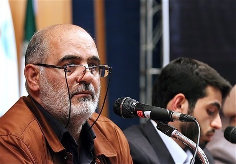 حسین اللهکرم: نه بازی تیمملی را دیدم نه زنهای سوری توی ورزشگاه! حسین اللهکرم: نه بازی تیمملی را دیدم نه زنهای سوری توی ورزشگاه!