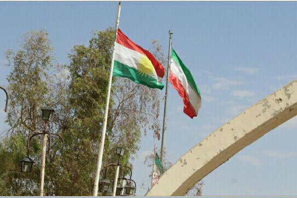 پرچم اقلیم از مرز خسروی پایین کشیده شد پرچم اقلیم از مرز خسروی پایین کشیده شد