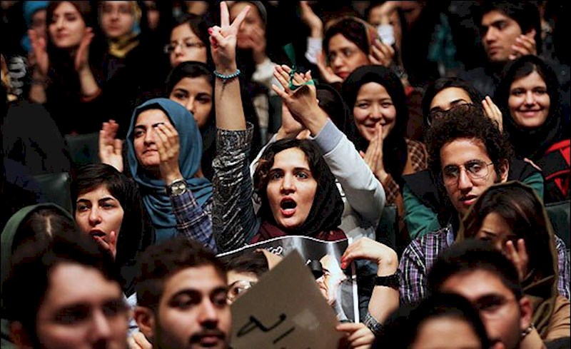 هزینههای فعالیت دانشجویی بالا رفته است هزینههای فعالیت دانشجویی بالا رفته است