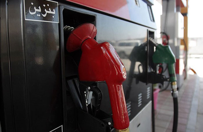 براساس لایحه بودجه بنزین 1500 تا 1600 تومان گران میشود/ ابعاد و تبعات افزایش قیمت بنزین براساس لایحه بودجه بنزین 1500 تا 1600 تومان گران میشود/ ابعاد و تبعات افزایش قیمت بنزین