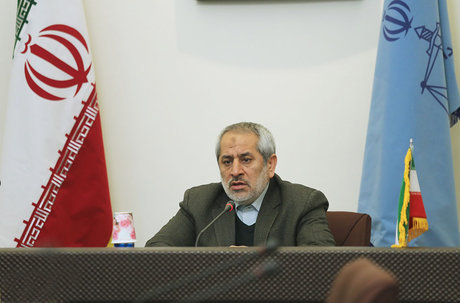 توضیح دادستان تهران درباره خودکشی یک زندانی و آزادی 70 متهم