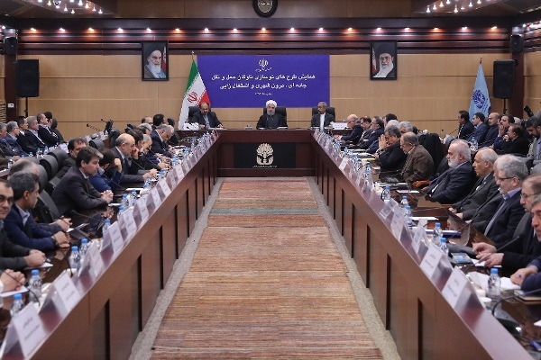 بازدید رئیس جمهور از محصولات تجاری گروه سایپا