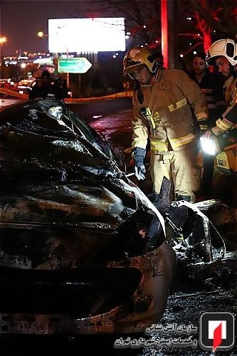 دو نفر در تصادف پژو در اتوبان همت سوختند