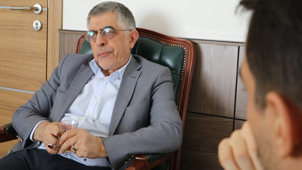 حرفهای انتزاعی کشور را نجات نمیدهد حرفهای انتزاعی کشور را نجات نمیدهد