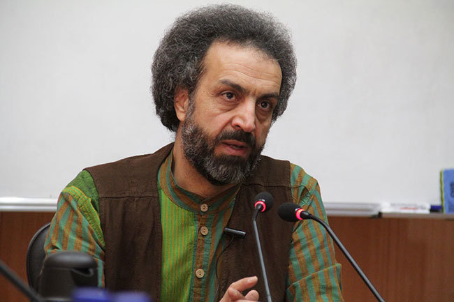 مصدق در گوشه رینگ!