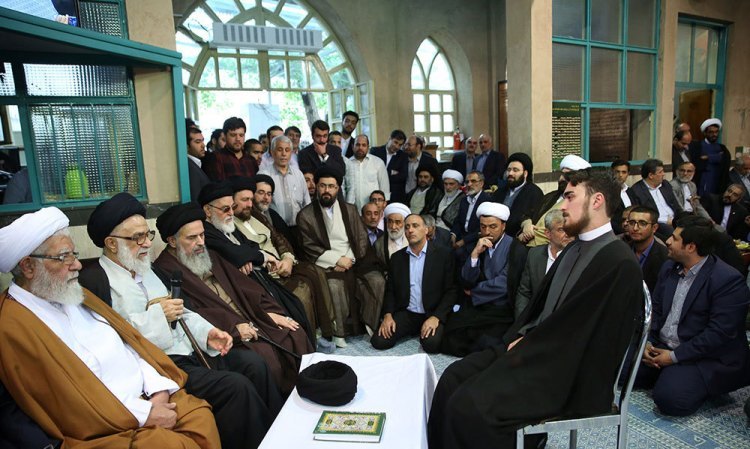 نوادگان پرحاشیه امام (ره) نوادگان پرحاشیه امام (ره)