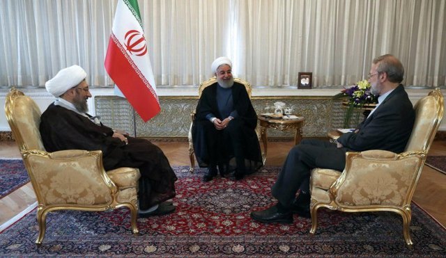 نشست مشترک قوای سه‌گانه آغاز شد