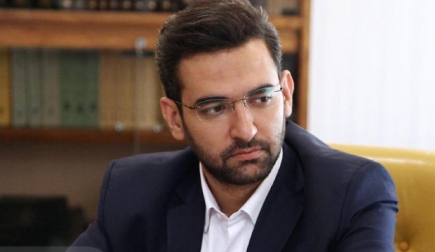 توضیح جهرمی در مورد قطع خدمات «سروش»