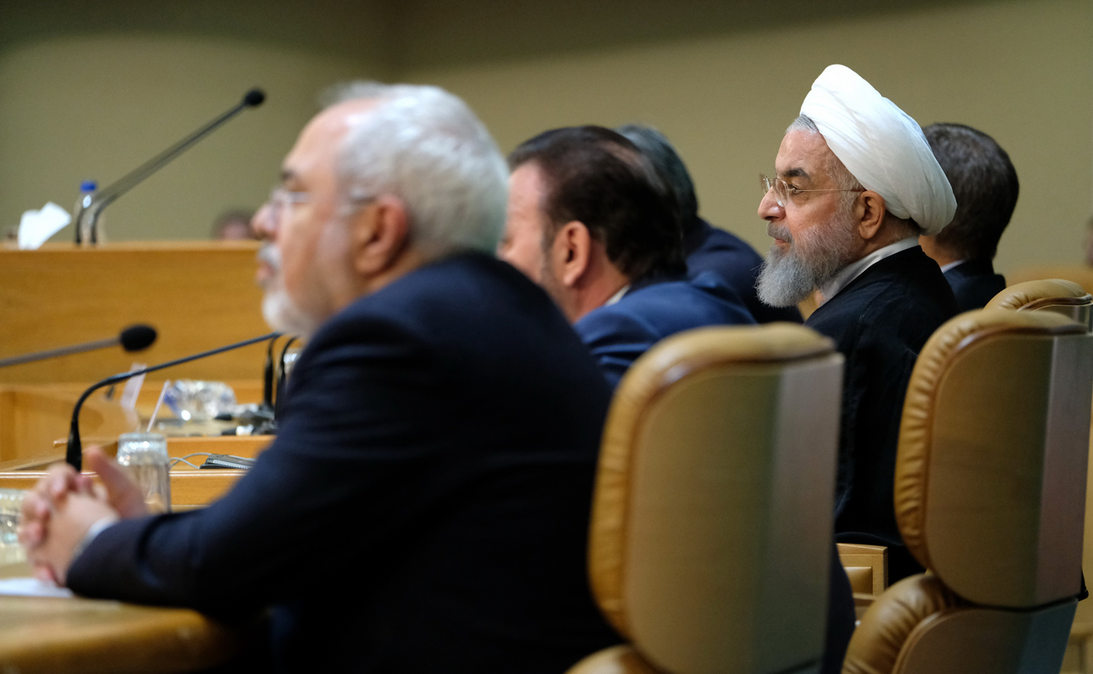 دولت نه کنار می‌کشد و نه استعفا می‌دهد