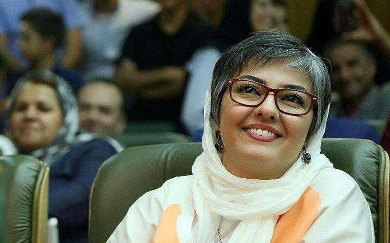 عذرخواهی آناهیتا همتی بخاطر پست جنجالی عذرخواهی آناهیتا همتی بخاطر پست جنجالی
