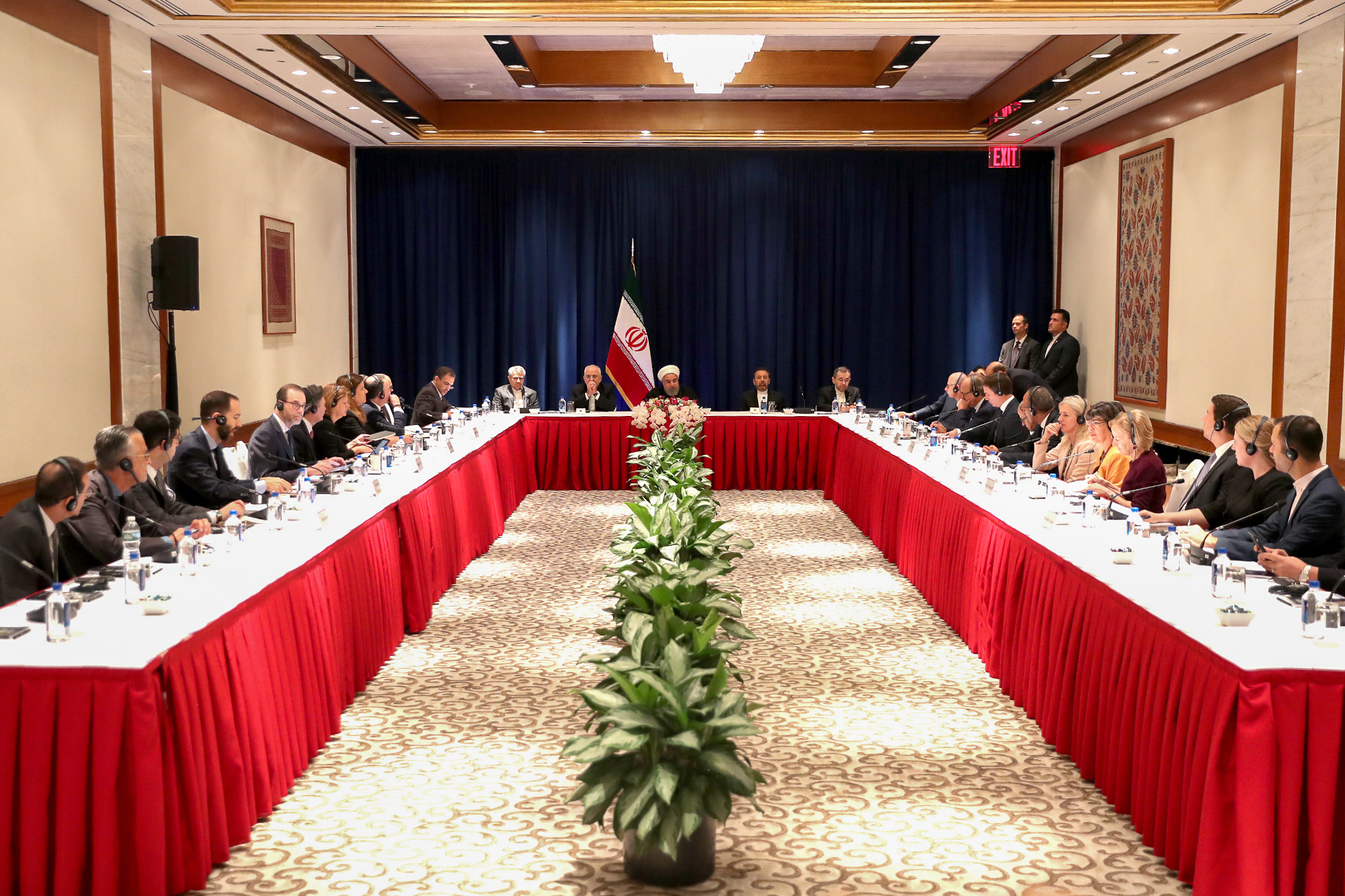 هشدار روحانی به ترامپ