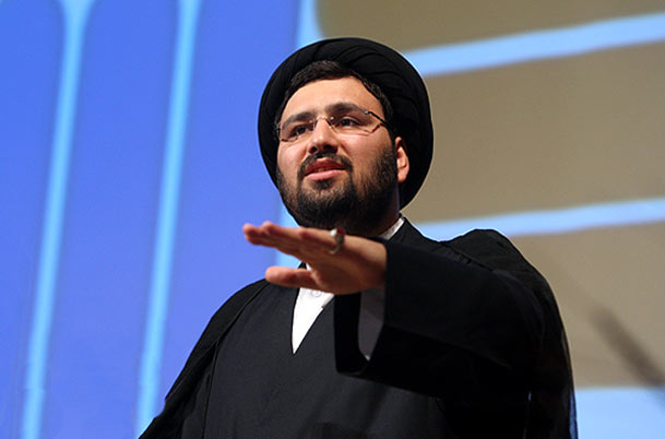 سید علی خمینی به عنوان استاد در نجف تدریس می‌کند