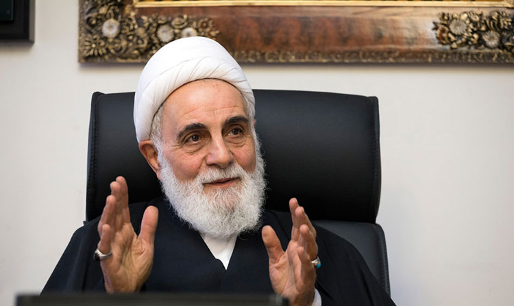خاطره ناطق نوری از شعار علیه محسن رضایی در پادگان ولیعصر خاطره ناطق نوری از شعار علیه محسن رضایی در پادگان ولیعصر