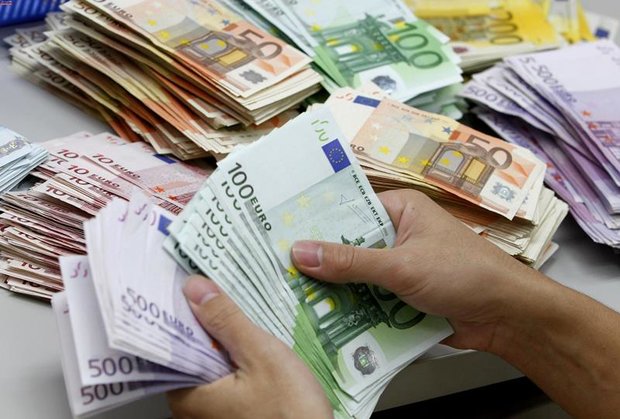 تازهترین نرخ یورو در بازار ثانویه تازهترین نرخ یورو در بازار ثانویه