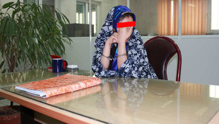 قتل‌های عجیب در زندان زنان تهران؛ چهار زندانی زن، یک دختر را کشتند