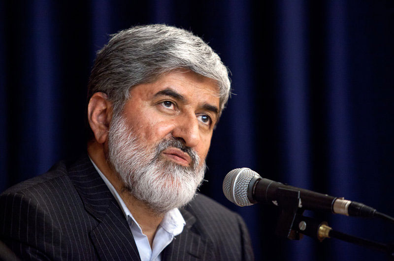 مطهری: اگر مقاومت کنیم تحریمکنندگان از راهشان بر میگردند مطهری: اگر مقاومت کنیم تحریمکنندگان از راهشان بر میگردند