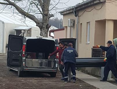 (تصویر) یک پناهجوی ایرانی در سرمای بالکان جان خود را از دست داد (تصویر) یک پناهجوی ایرانی در سرمای بالکان جان خود را از دست داد