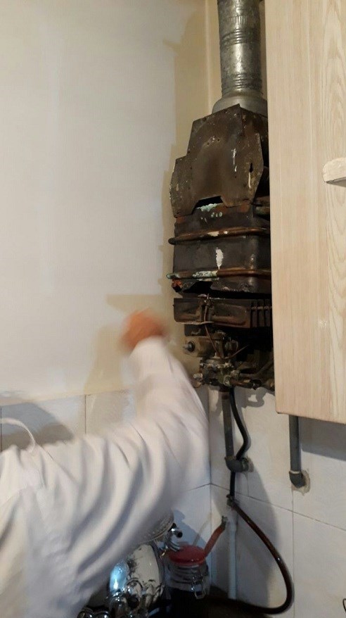 (تصاویر) نجات جان ۲ مادر و ۴ کودک از مرگ در یافتآباد (تصاویر) نجات جان ۲ مادر و ۴ کودک از مرگ در یافتآباد