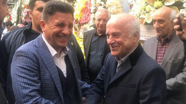 (تصاویر) مراسم ختم ایرج دانایی فرد با حضور چهرههای فوتبالی برگزار شد (تصاویر) مراسم ختم ایرج دانایی فرد با حضور چهرههای فوتبالی برگزار شد