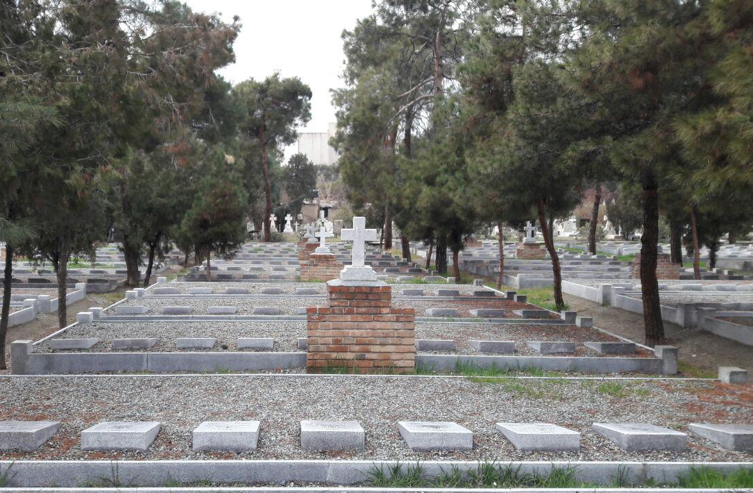 در گورستان لهستانی‌ها چه خبر است؟