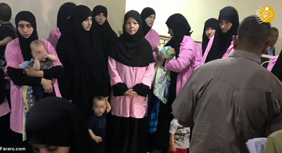 عکس/ بازگشت ۳۰ کودک داعشی به خانه