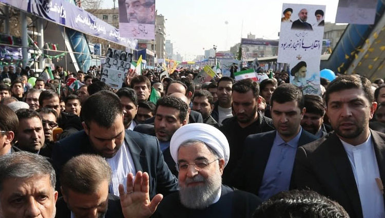 روحانی: در دوران قاجار و پهلوی دو سوم ایران جدا شد