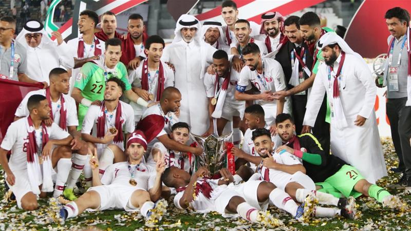 جوایز باورنکردنی امیر قطر به بازیکنان تیم ملی فوتبال قطر جوایز باورنکردنی امیر قطر به بازیکنان تیم ملی فوتبال قطر