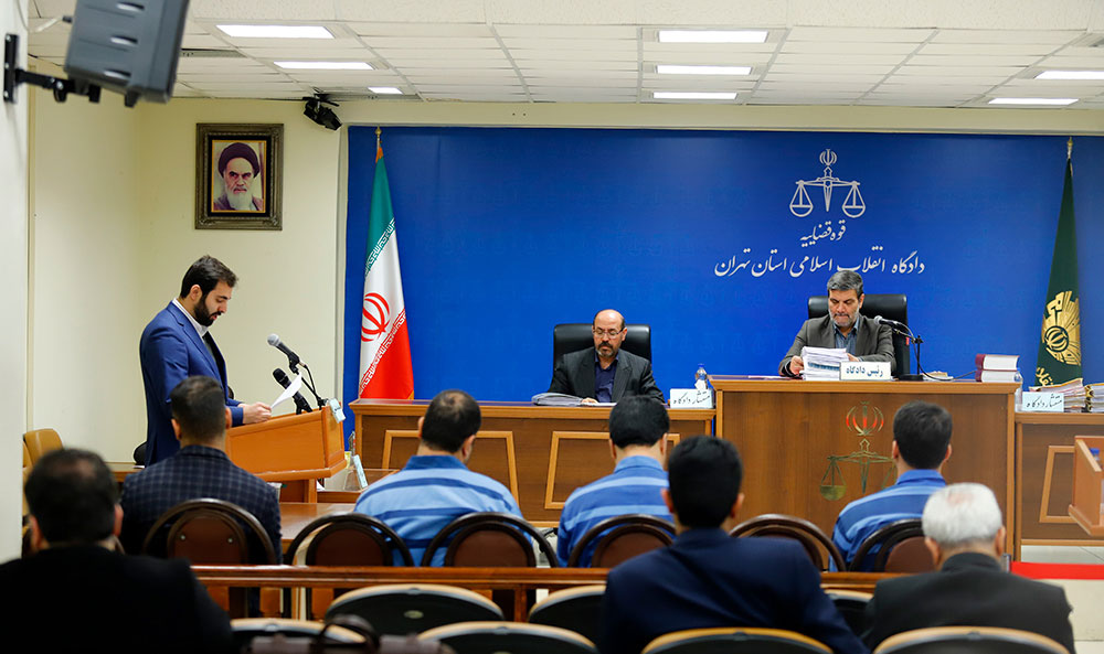ضربالاجل دادستان برای دریافتکنندگان۴۰ میلیارد تسهیلات کم سود ضربالاجل دادستان برای دریافتکنندگان۴۰ میلیارد تسهیلات کم سود
