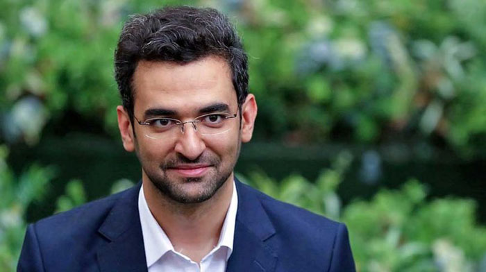 توضیح آذریجهرمی درباره دستکاری در نظر سنجی صداوسیما توضیح آذریجهرمی درباره دستکاری در نظر سنجی صداوسیما